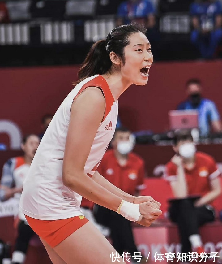 朱婷|朱婷落选,张常宁李盈莹也不在列,2021年度女排TOP12球员都有谁