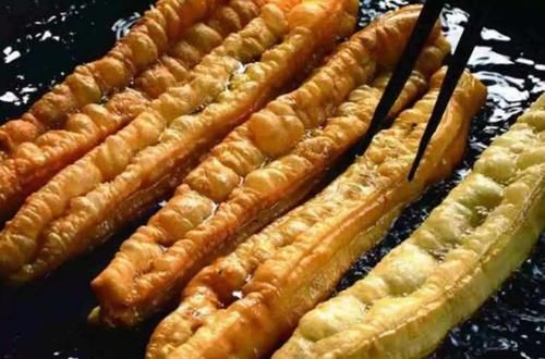 肝脏|29岁小伙，腹泻就医，查出肝硬化，医生警告：这道“早餐”不要碰