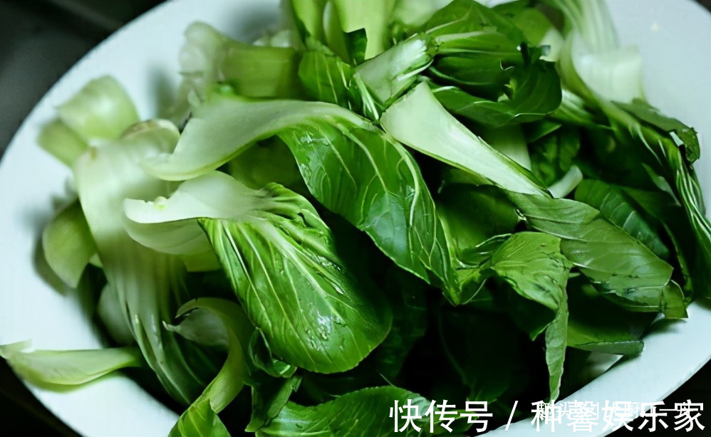 西红柿疙瘩汤|做西红柿疙瘩汤，切记别直接倒入鸡蛋，教你一招，蛋花均匀又好喝
