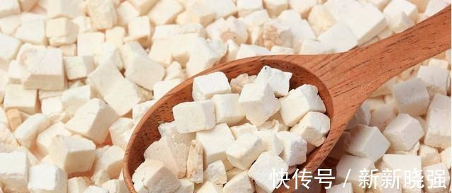 茯苓粉|湿气的“大冤家”被发现了，每天吃一点，健脾开胃，湿气悄悄没