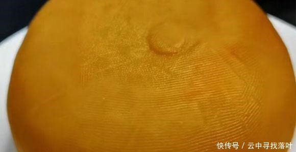 市场碰到它别错过,一次买几个,搭配这几样上锅一蒸,软绵又香甜!