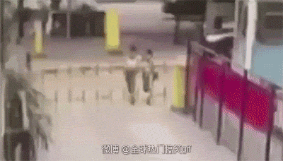 |搞笑趣图:宝宝心里苦,但宝宝不说