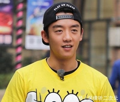 带你去旅行+江南 郑恺苗苗婚后合体录制“跑男”,女方肤白貌美,郑恺全程追妻被虐