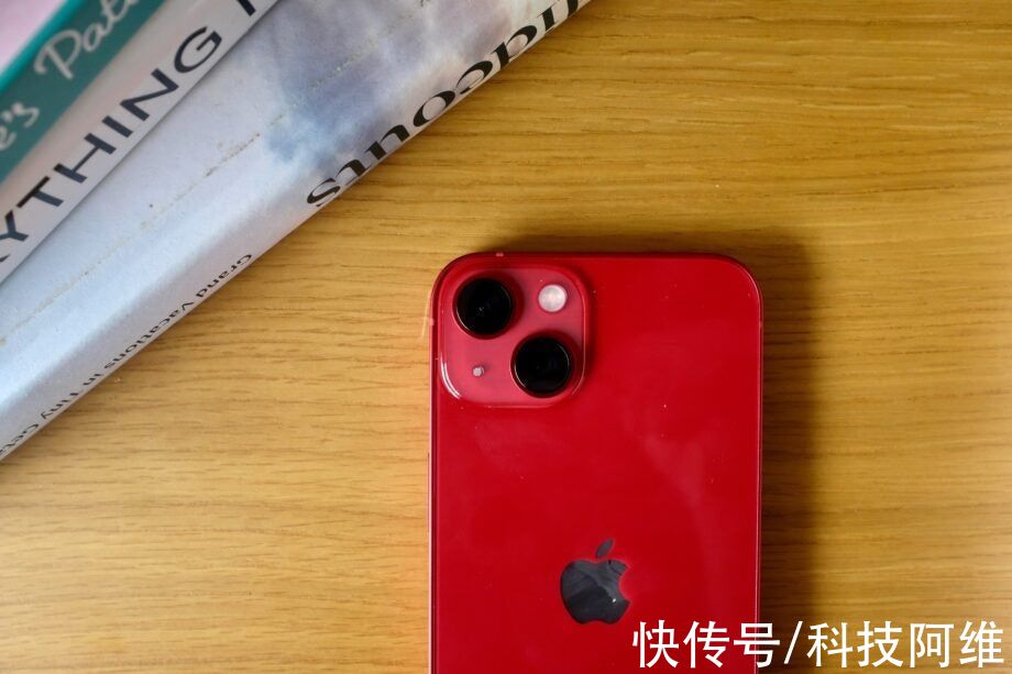 版本|iPhone13价格松动，256GB版本跌至新低，果粉可以入手了