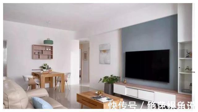 白墙|71平温馨小三室,玄关就很漂亮,客厅不装吊顶大白墙,最舒适的家