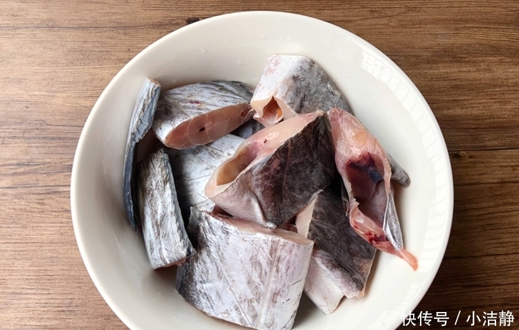 带鱼|四月,多给孩子吃它,肉质鲜嫩,提高智力,孩子常吃变聪明