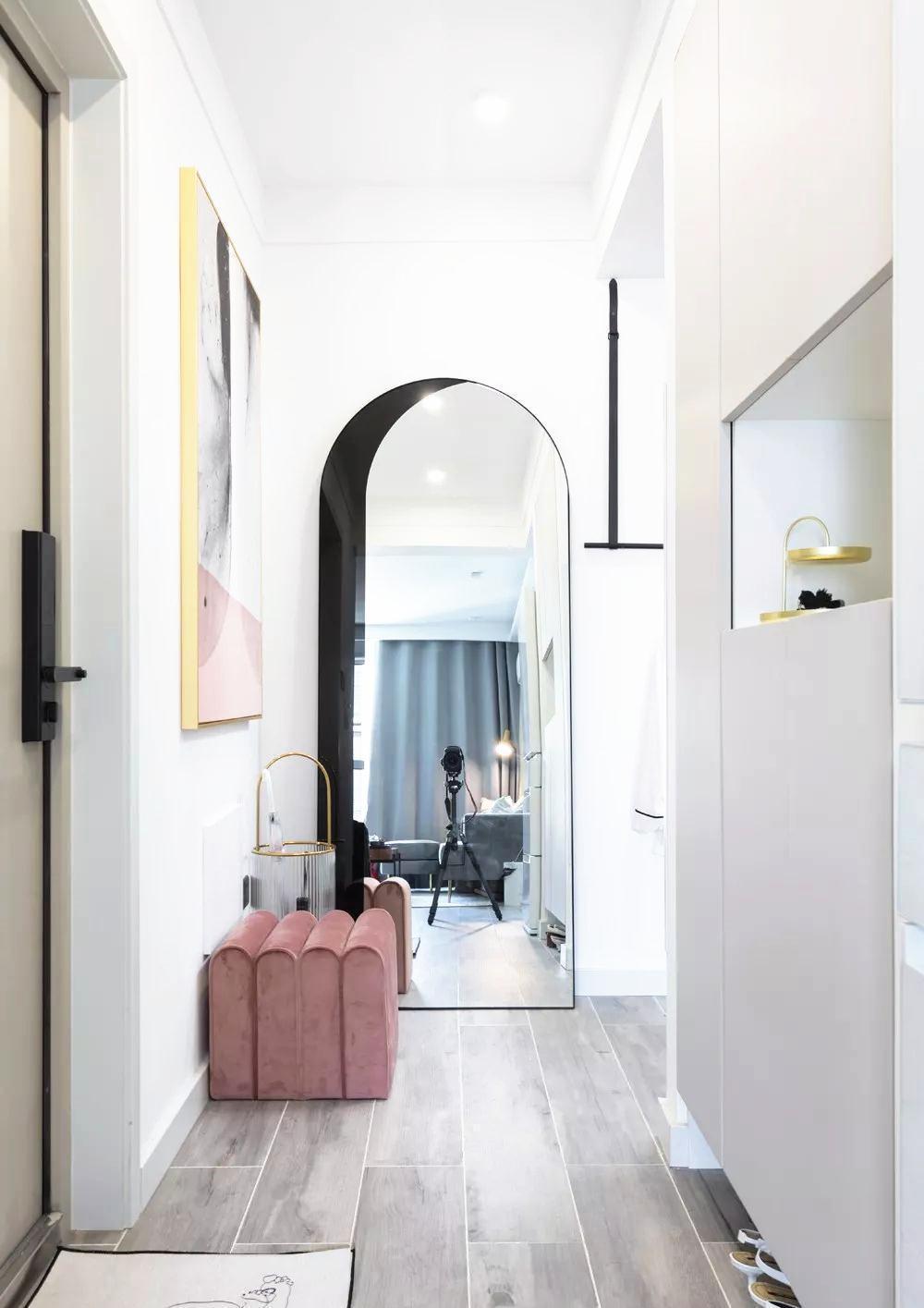 玄关柜|参观小姨子的60㎡公寓,一个人住太舒服了,难怪30岁还不找男朋友