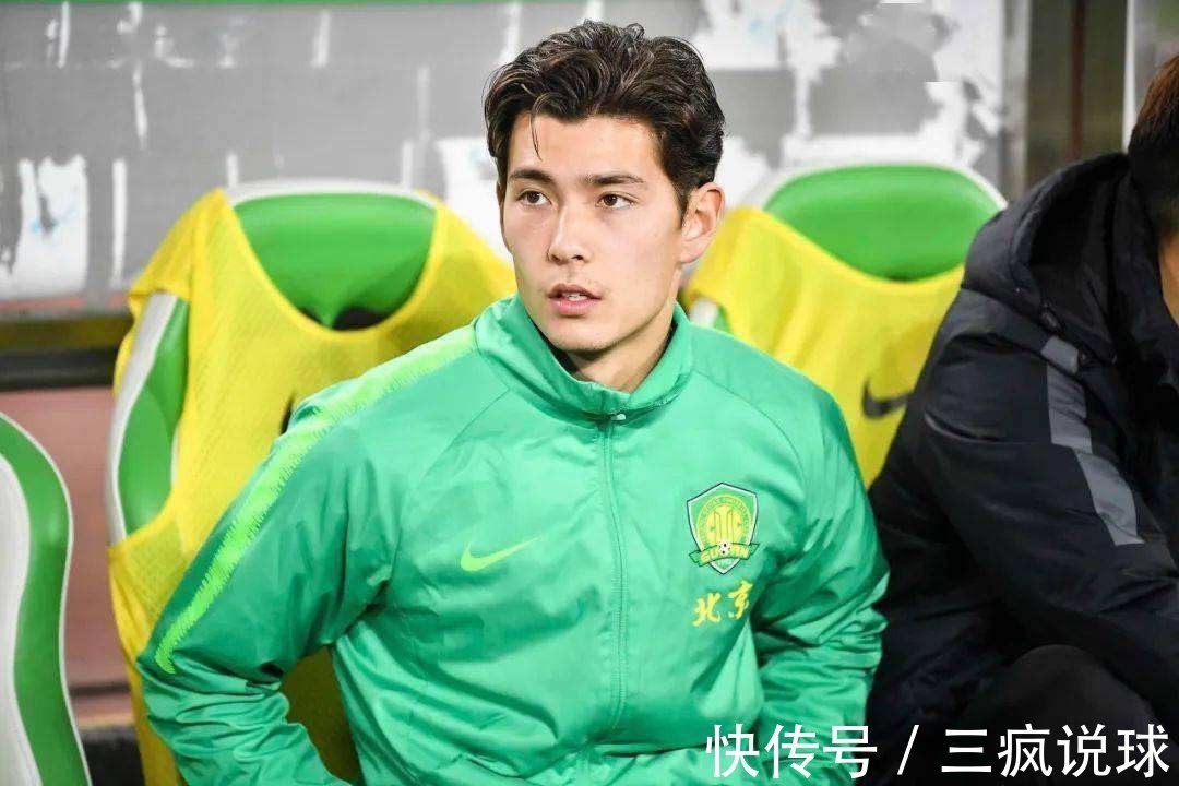 侯永永|中国首位归化球员晒1家4口全家福:爸爸帅,姐姐美,妈妈来自河南