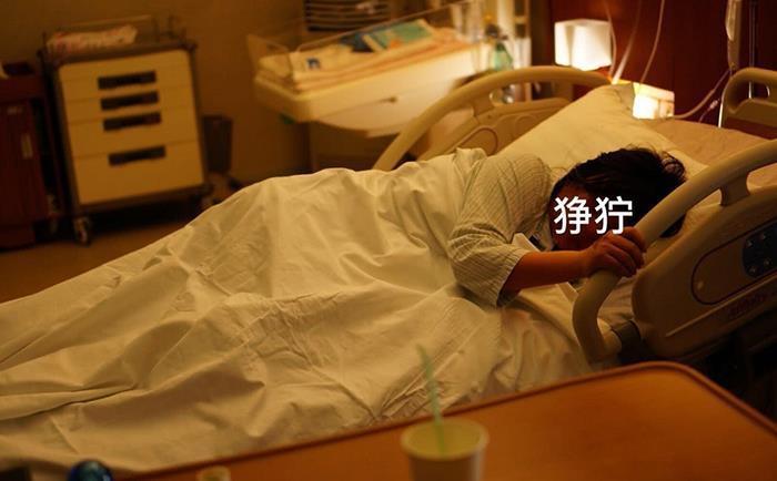 生双胞胎|“生剖”是什么体验?抗麻体质剖腹产生双胞胎,痛得直哆嗦