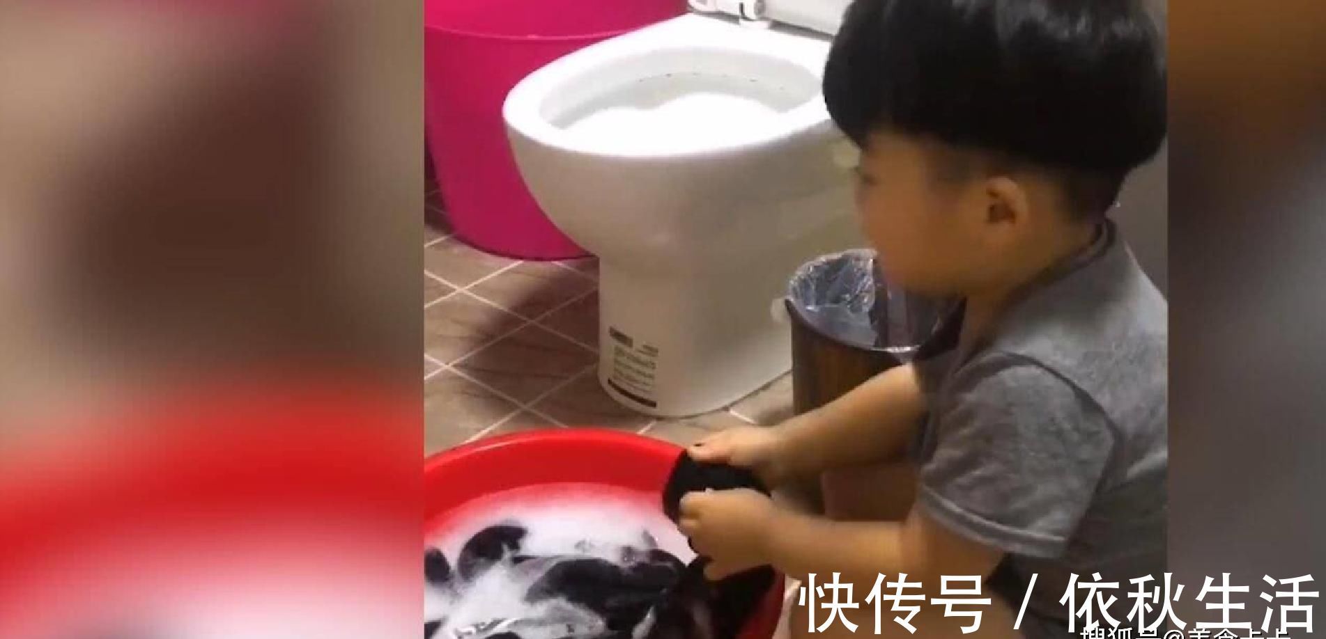 孩子|妈妈下班回家,怎么没看见孩子,一开门妈妈笑弯了腰