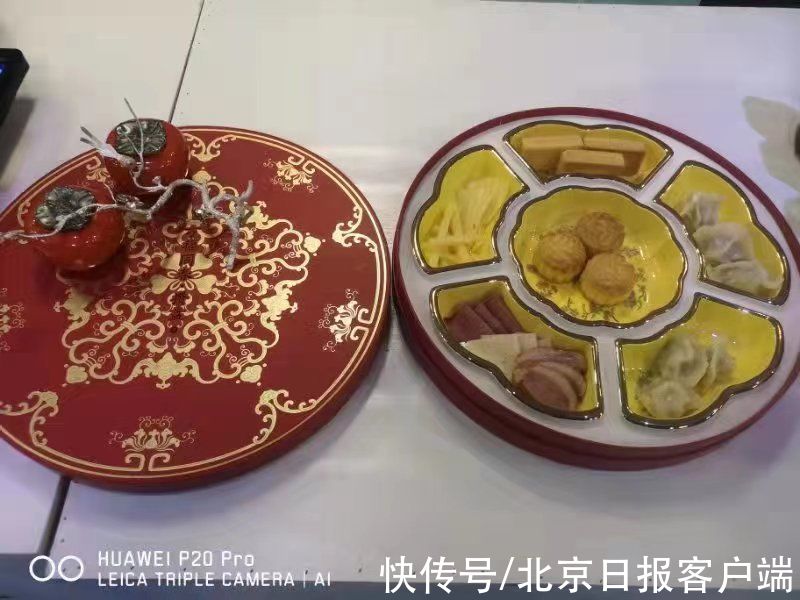 冰立方|外籍制冰师在冰立方过小年吃饺子，特色中国饮食感受人情味儿