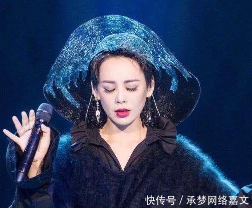 普罗大众 嫌弃航空餐,剧组骂导演,怼天怼地的宁静,却把温柔给了他