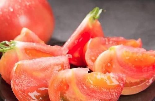 西红柿|减肥“最有效果”的4种水果，每天坚持吃，助你远离“大肚腩”