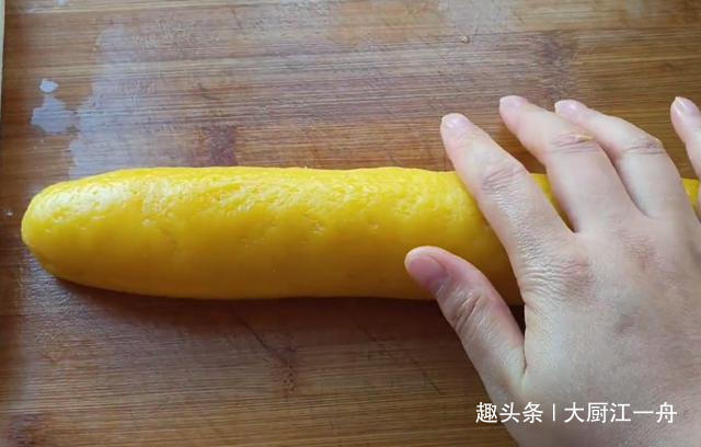 3个鸡蛋1碗面粉,教你在家做桃酥,香甜酥脆入口即化,做法零失败