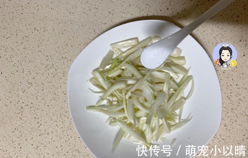 爽口|人们说:饭前饭后吃六颗,不打郎中门前过!清脆爽口,知道早受益