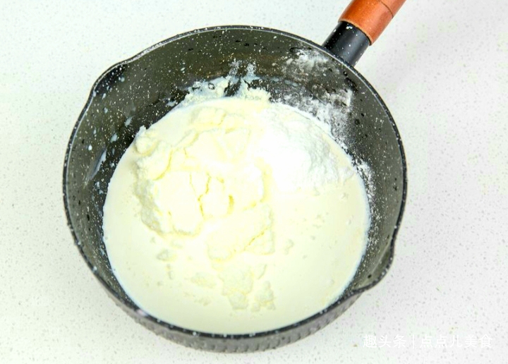 手把手教你自制脆皮雪糕,奶香浓郁嘎嘣脆,口感超棒关键还实惠