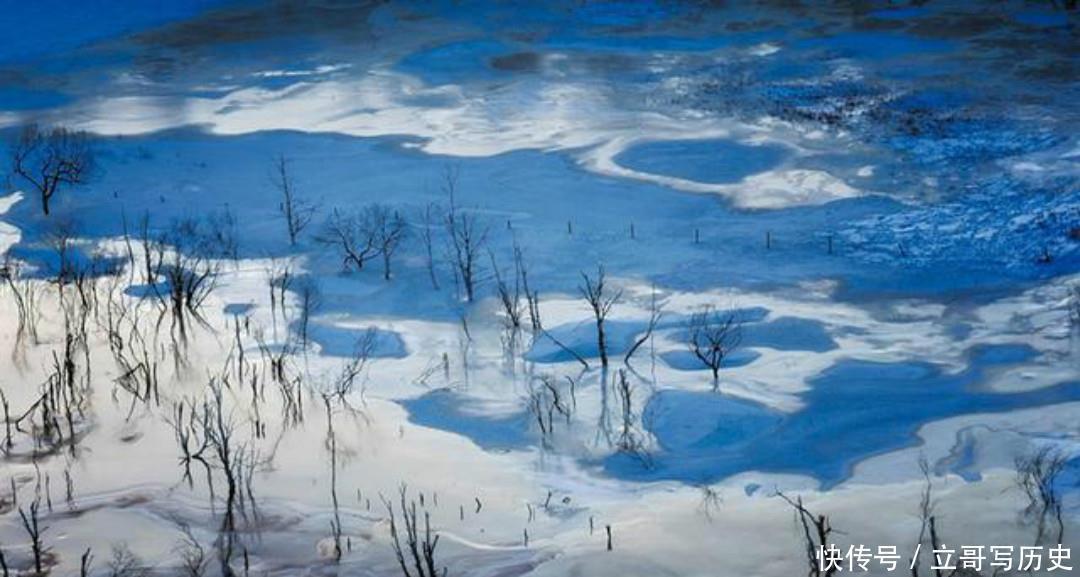 饮酒$杜牧在冬夜一个人饮酒,孤独的他写下一首凄美之作,句句都很伤感