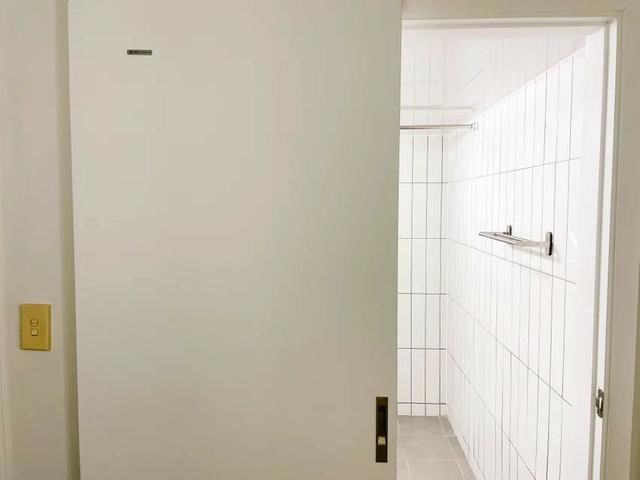 一日三餐|小夫妻82㎡的婚房，是整栋楼最有远见的一家，五脏俱全收纳超强