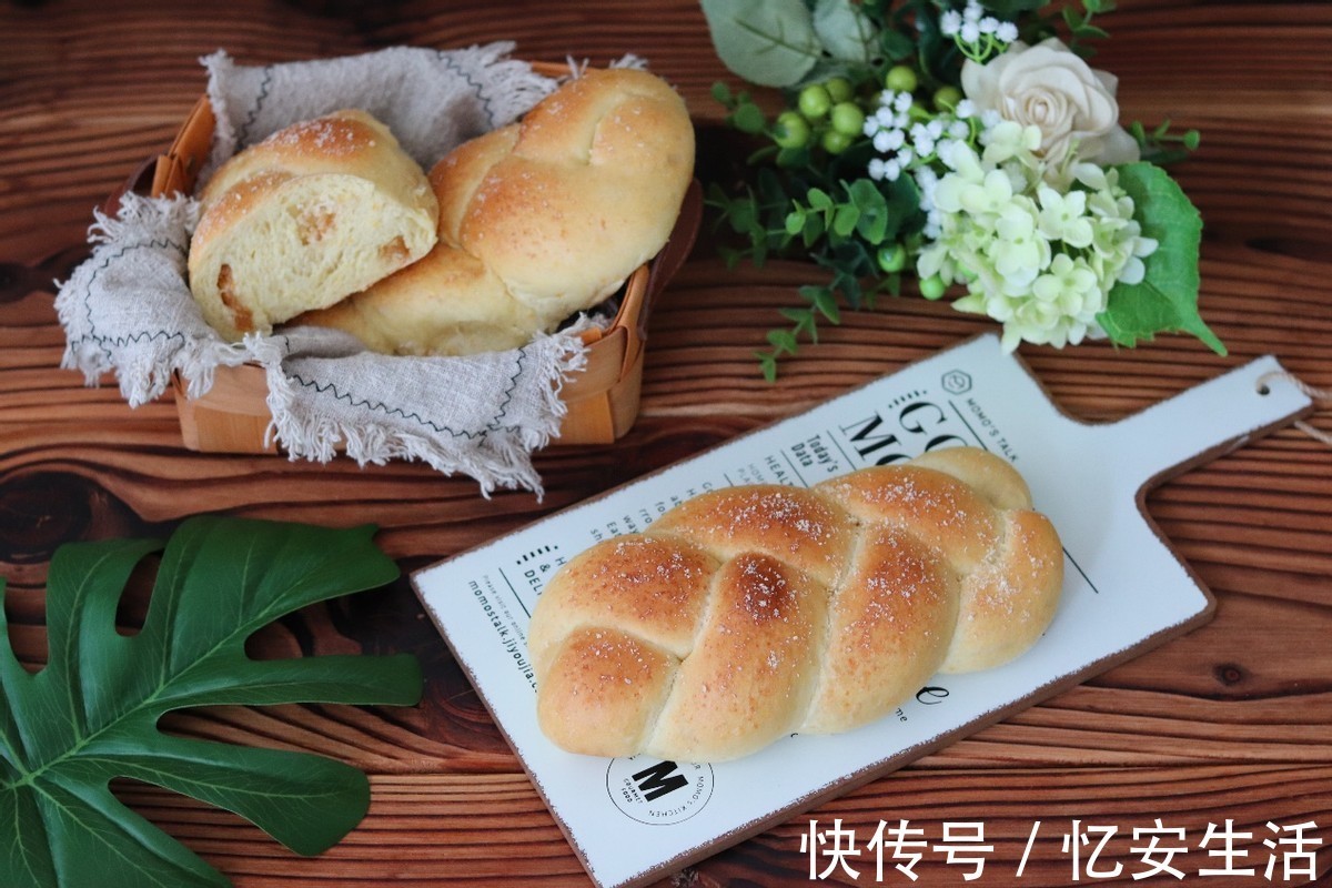 橙汁|烘焙新手也能制作的香橙奶酪包，清甜不腻，家人都爱吃