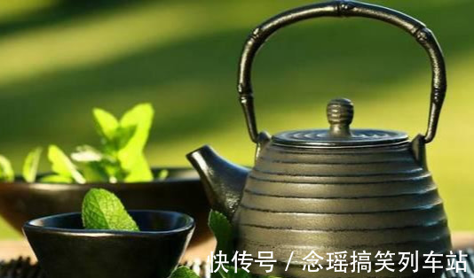 薄荷不仅可以食用观叶,这种薄荷清热解毒,还能一团团的开花