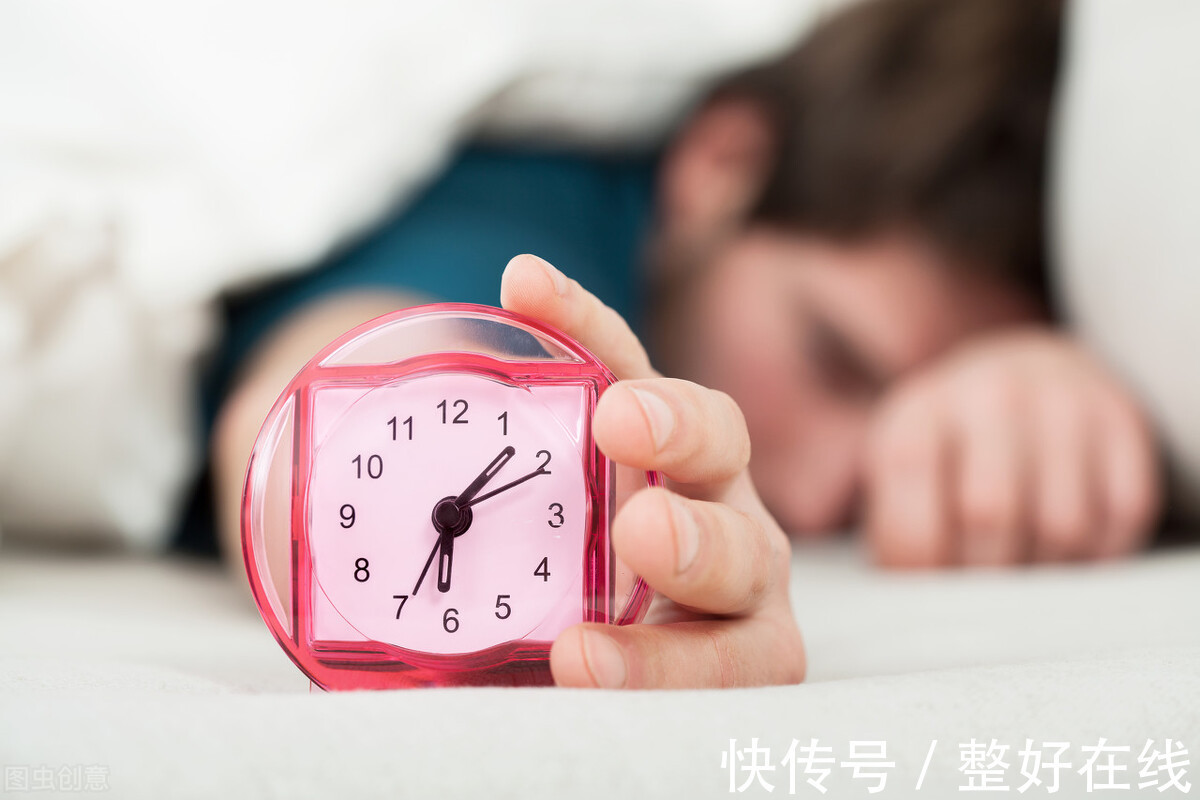 长期睡眠|糖尿病很有可能是“睡”出来的,3种方式容易惹上糖尿病,要注意