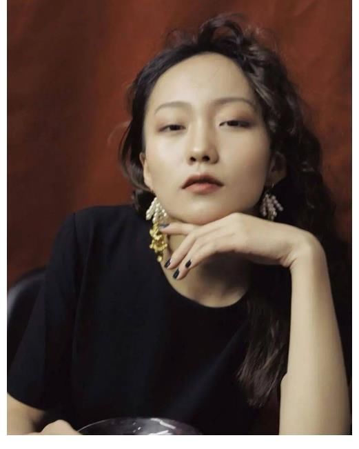 |4200万粉的网红,凭搞笑出圈,不开橱窗不卖货,难得的人间清醒