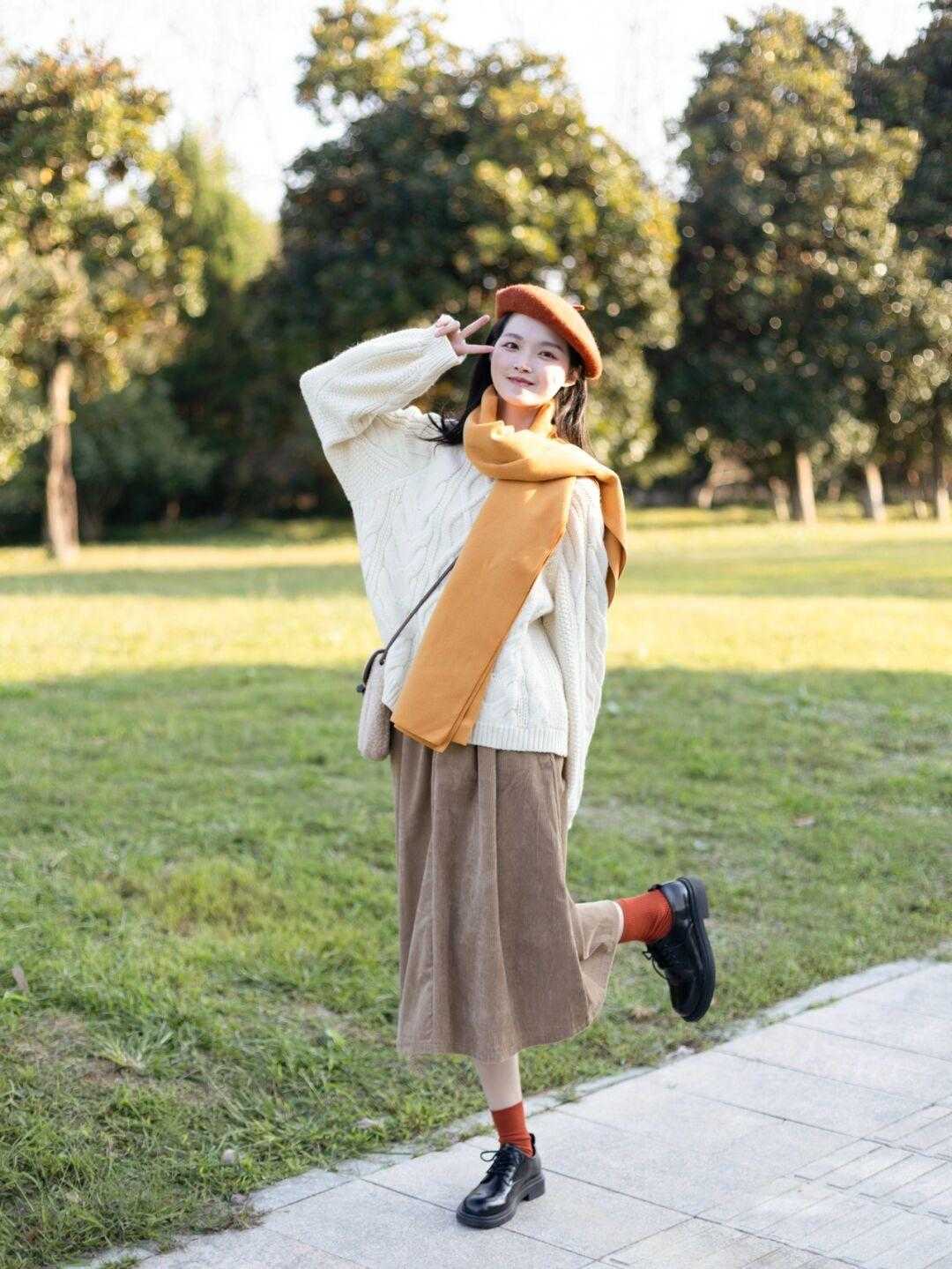 保暖 这个寒冬,胖女孩的穿搭教科书模板,简约又简单,保暖有气质