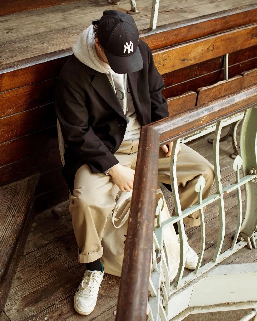 英国版“张志明”？他会让你彻底爱上“三色基础款”