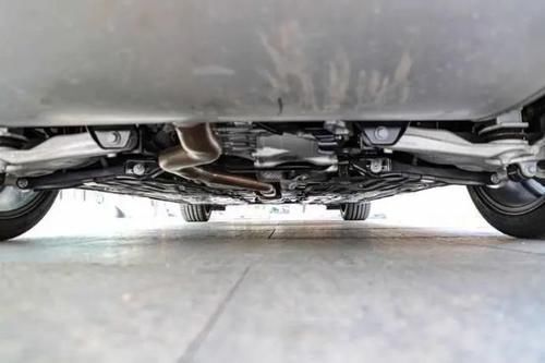 暴力|沃尔沃S60混动试驾实测544秒破百,优雅又暴力,千万别挑逗