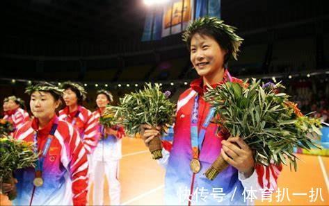 赛场|中国女排赵蕊蕊：28岁退役，曾被董卿催婚，如今41岁仍独守空闺