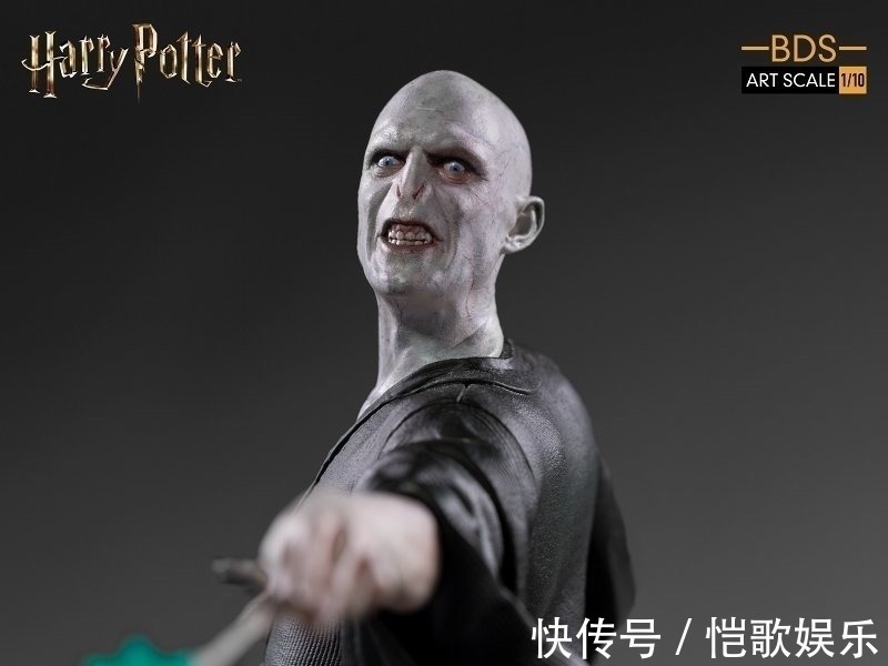 反派角色|无法直视的伏地魔手办,外形太过于真实,看了会做噩梦