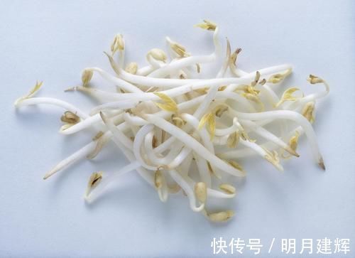 肝脏|提醒:肝不好的人,尽量别碰这两种蔬菜,可能会伤肝,别不当回事