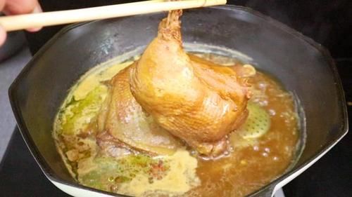 吃了几十年鸡肉,还是这种做法百吃不厌,闻味就美味,做法还简单