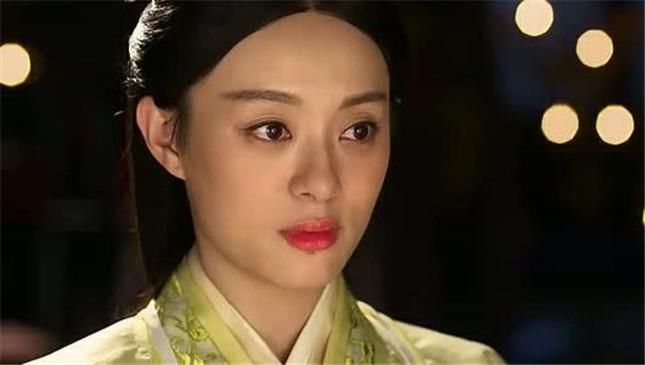 不服|芈月传：秦王死前给了樗里疾一把剑，如果芈月不服，可直接斩杀