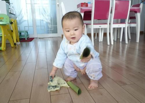 孩子|比酱油和味精还伤骨骼,儿科专家提醒:3物尽量少让孩子吃