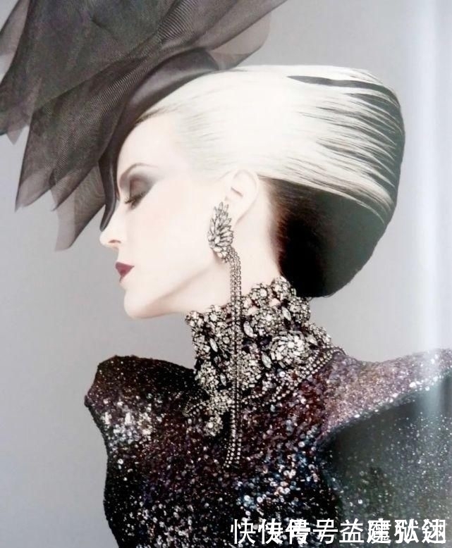 麦昆|麦昆设计的终极收藏家Gaga花75万找她买裙子,贝嫂最想赢的女人