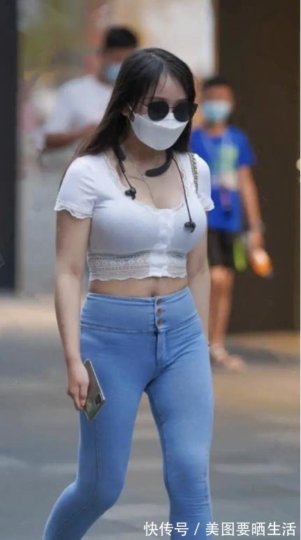 穿搭 青春朝气的打底裤穿搭减龄显气质,显得身材修长迷人,气质复古!