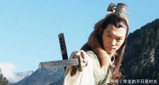 人行|虚竹晚年收下一徒,传那人一套神功,那人行走江湖20年没败过