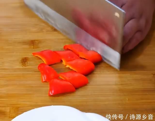 少许|白菜这么做下饭太安逸了,一份能吃两大碗米饭,简单易学味道巴适