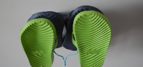 衣架|你家有旧衣架吗?简单一改造,放在卫生间特别实用,都看看吧