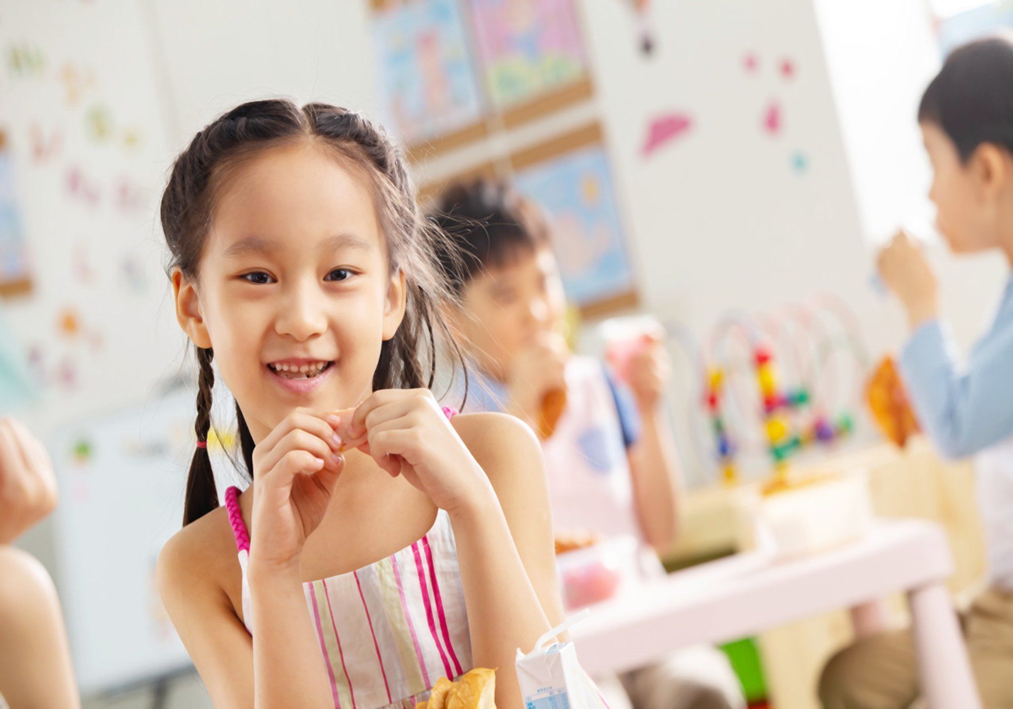 家长们|“幼儿园大锅饭是给给农民吃的”无理妈妈的蠢行为,被孩子打脸了