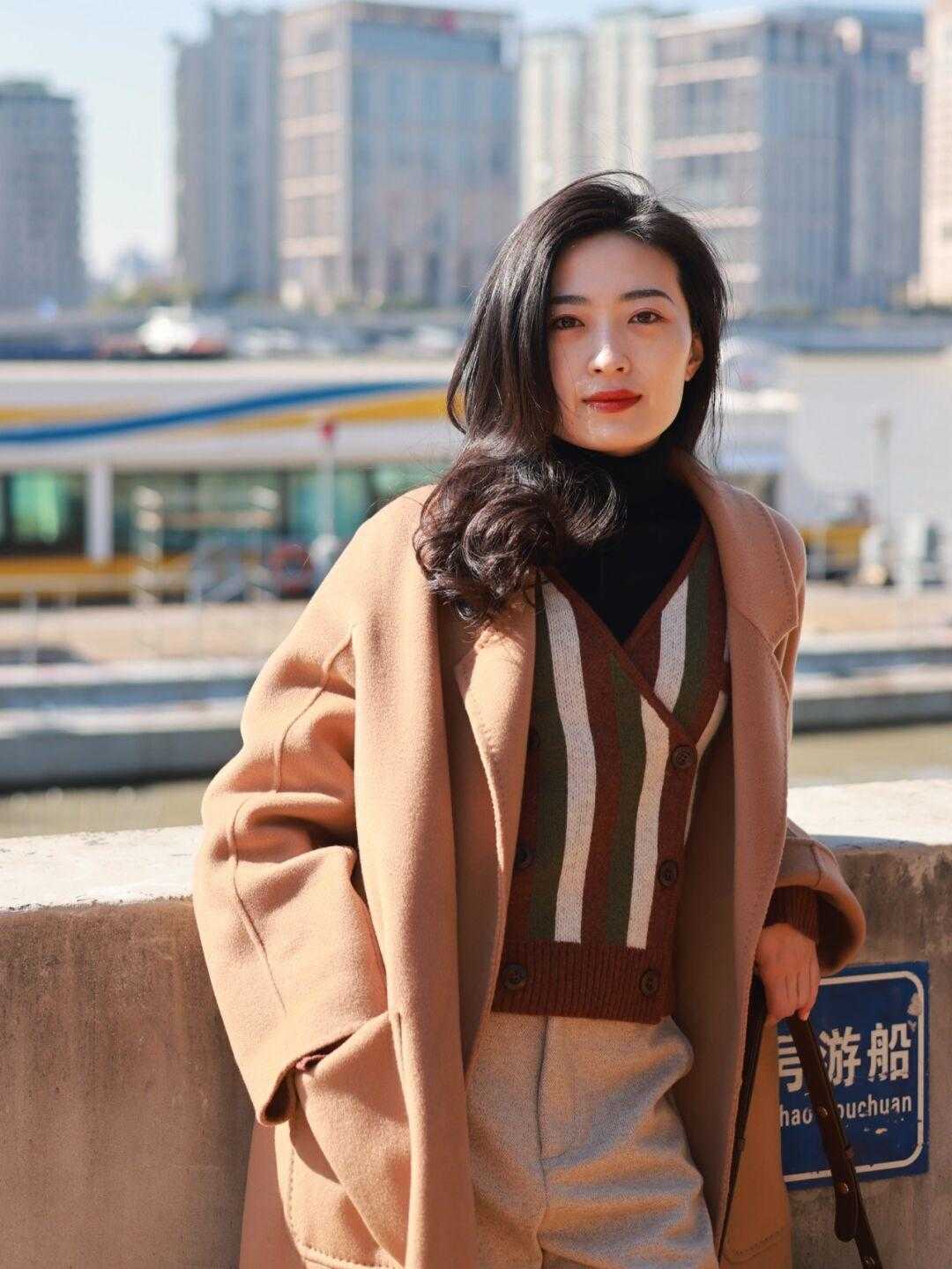 颜色 降温的冬天,大衣不会穿搭的人,容易踩雷区,这样穿更美