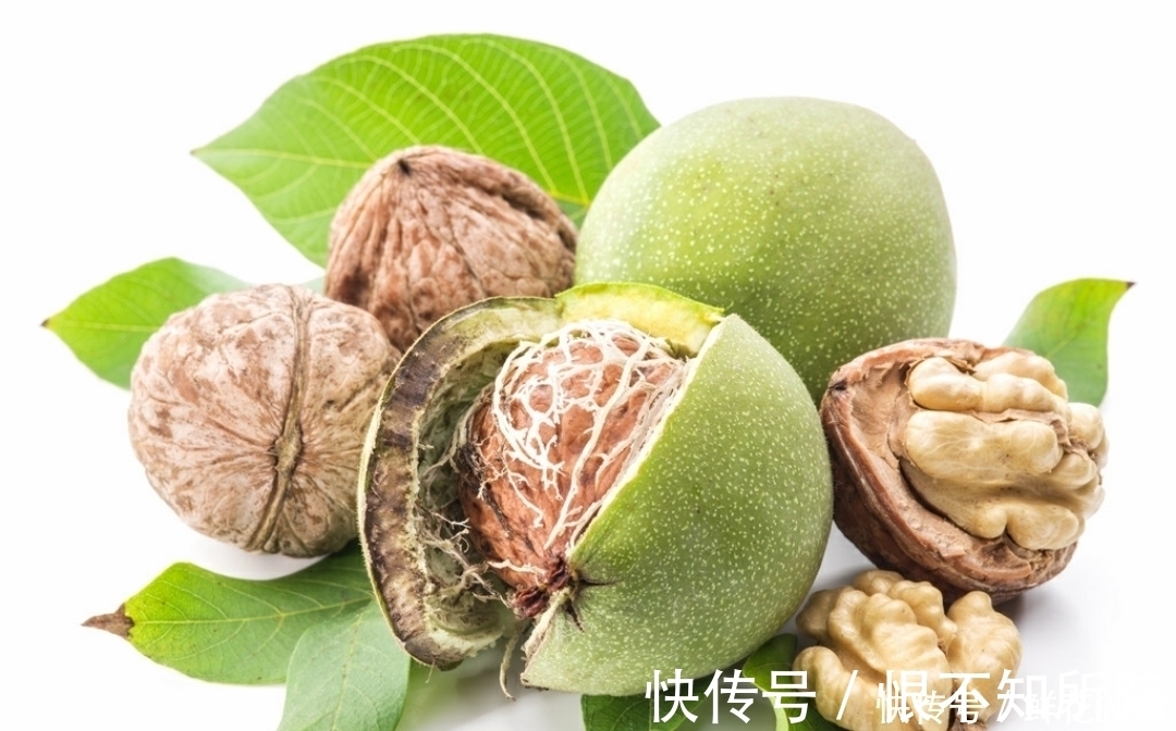 咳嗽|核桃仁和此物炒着吃，不咳嗽了，痰也没了，皮肤细腻又光滑！