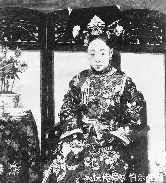 孤独|末代皇帝溥仪:世界上最孤独的孩子,非他莫属