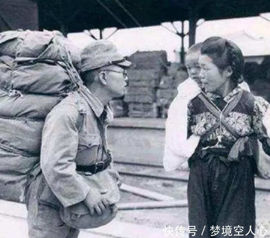 疯狂|二战时日本国内老照片,每一张都见证当年有多疯狂,可谓穷兵黩武!