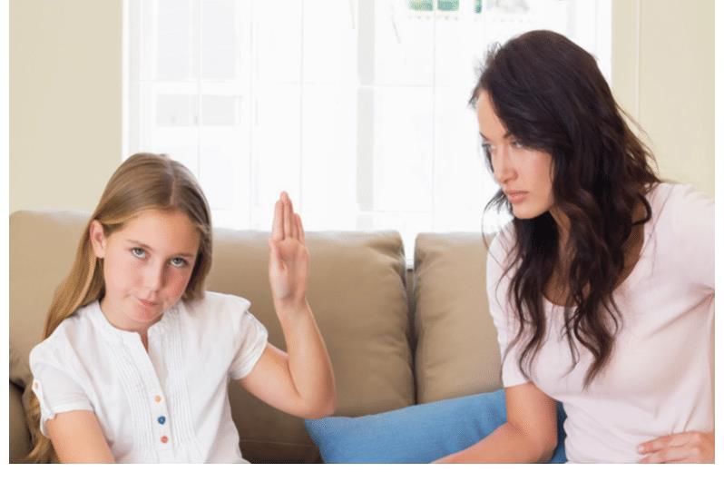 小孩们|对于叛逆期的孩子，家长应该正确去处理，打骂并不可取