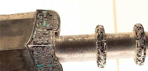 淘宝淘!男子花20万拍下赵子龙佩剑,专家鉴定后:剑是假的,但你赚大了