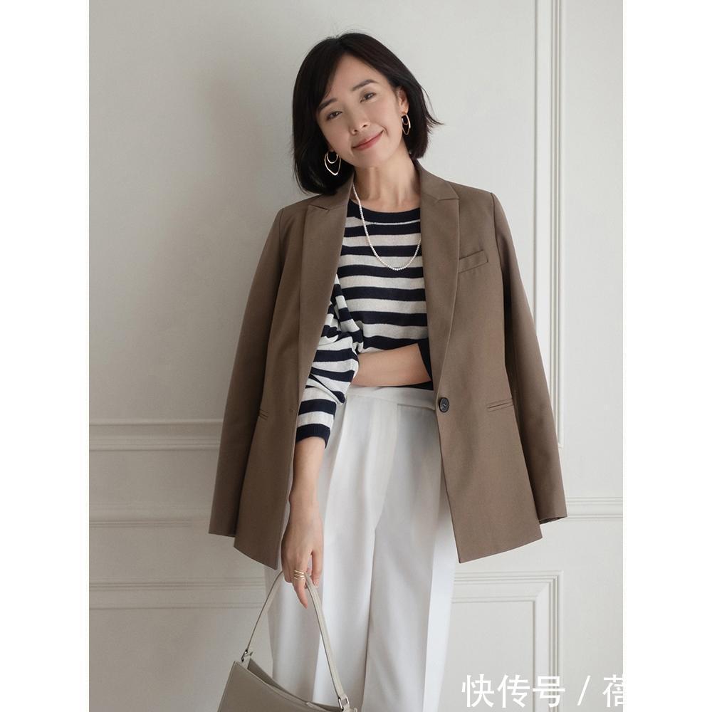 我们来了|秋季上班怎么穿才优雅?从色彩挑款到搭配,好看的都帮你选好了
