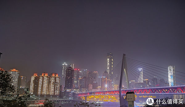 一亿像素细节有多精湛？荣耀60 Pro手机夜景随拍