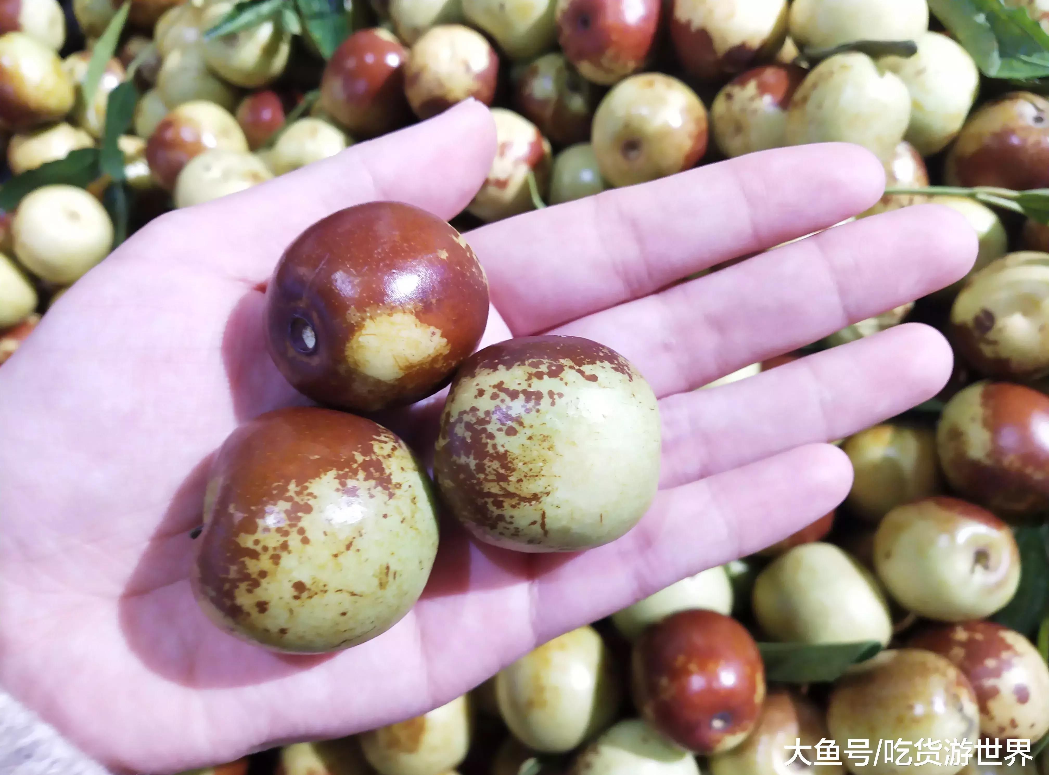 挑大|买冬枣时,有人挑大的?有人挑甜的?都不对,教你几招,吃着健康放心!
